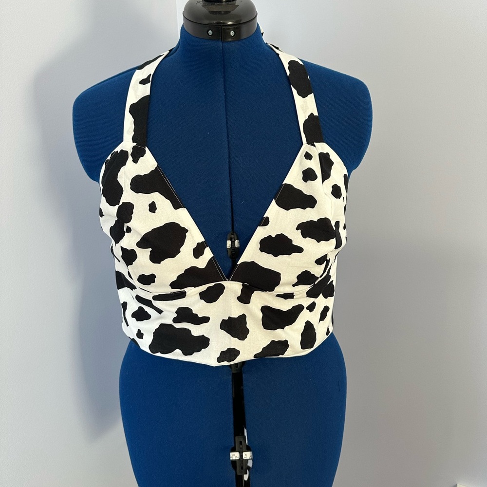 ✨Free Gift w/Purchase✨ Handmade Chic Cow Print Halter Top